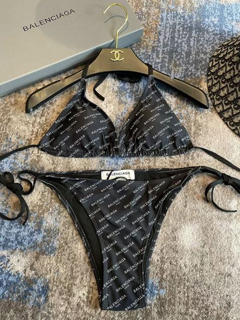 Balenciaga-Bikini-PM01002.jpg