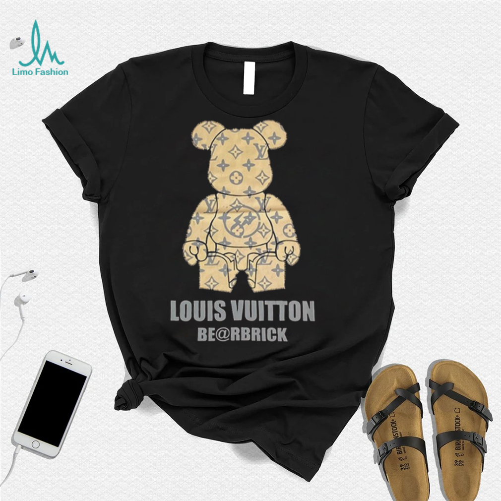 Bearbrick-T-shirt-Bearbrick-Louis-Vuitton-With-BE40RBRICK-Shirt2.jpg