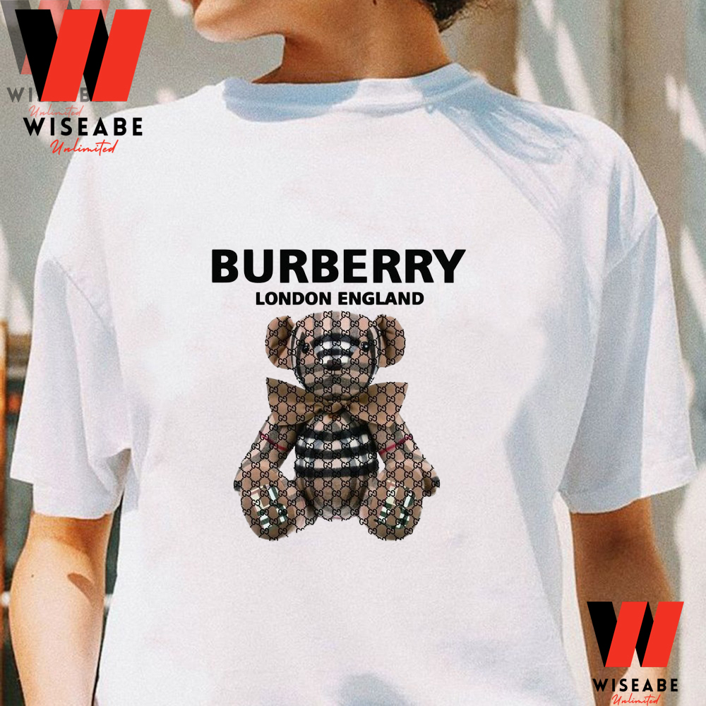 Burberry-Logo-T-Shirt-16.jpg