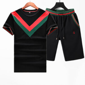 2026 Gucci Tracksuits for men - DN09419