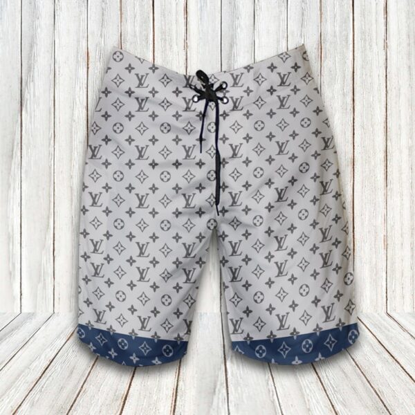 HH02939-shorts-600x600-1.jpg