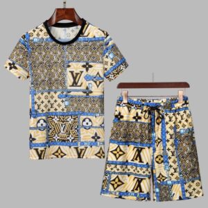 2026 Louis Vuitton Tracksuits for men - DN22485