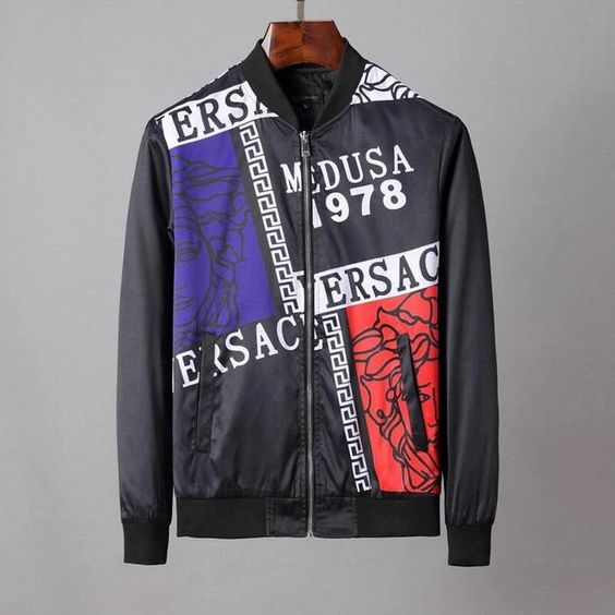 Versace-89859a1040f7e40f30693ba223f001a6.jpg